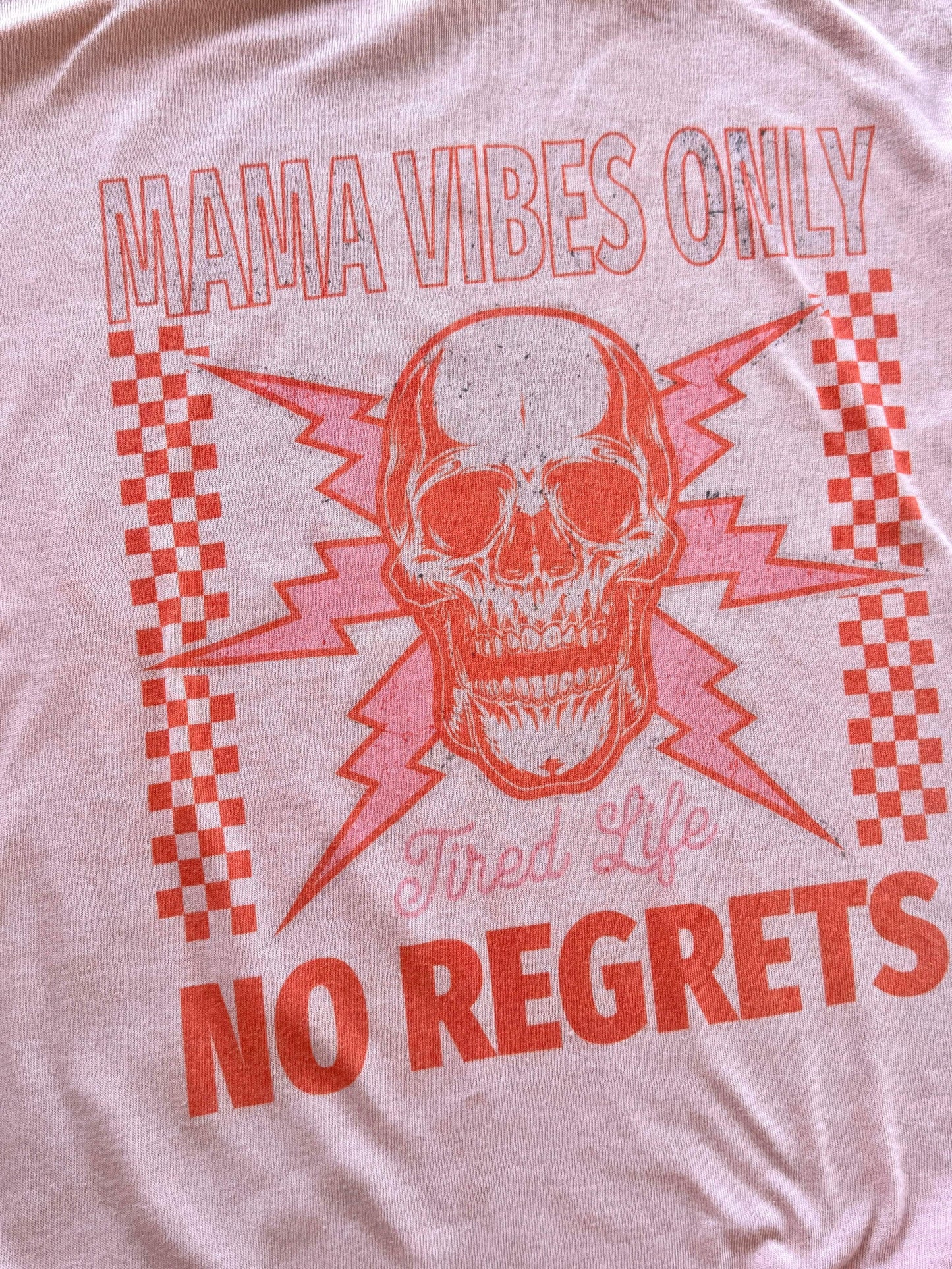 Mama Vibes Only- peach tee